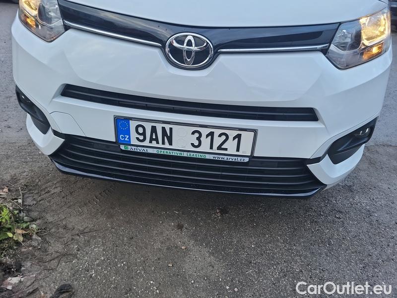  Toyota  Proace  Verso (2016  ->) Pr.City V.1.2T L2 Family AT #2