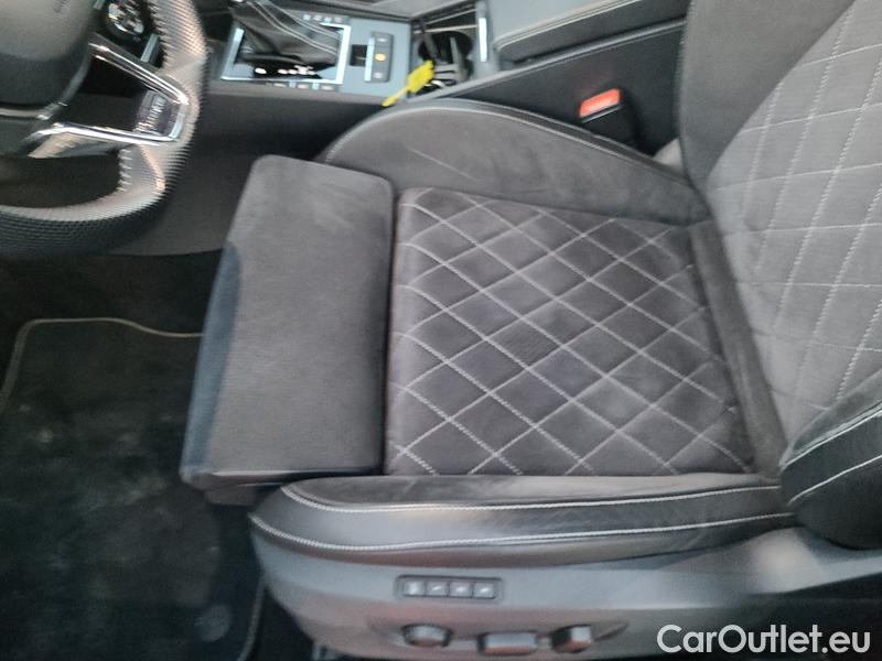  Skoda  Superb  Combi (3T5)(2010) Sup.c.2.0TDI 147 SportLi Aut #10