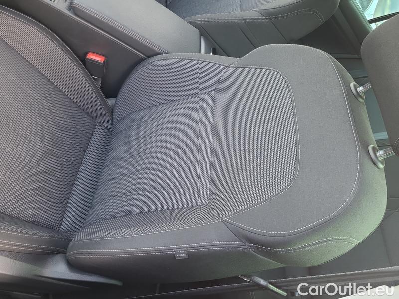  Skoda  Superb  Combi (3T5)(2010) Sup.C.FL2.0TDI 110 Style AT #13