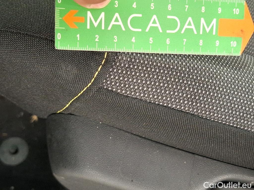  Citroen  C3  Société Feel 1.2 PureTech 80CV BVM5 E6d #10