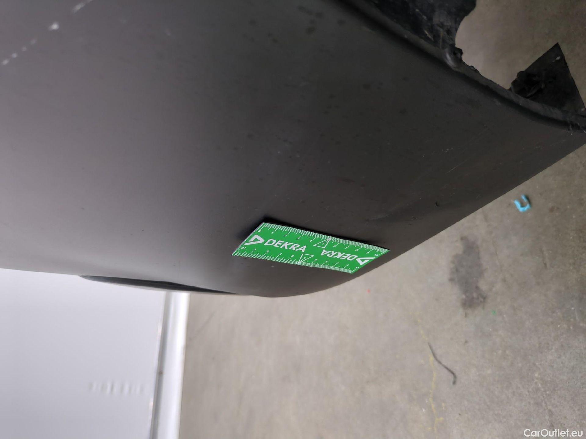  Citroen  Berlingo  Fourgon Club XL 950 1.5 BlueHDi 100CV BVM5 E6dT #46