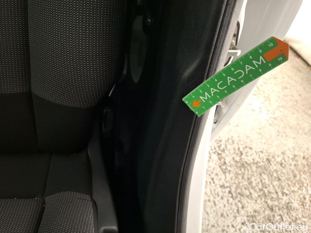  Citroen  C3  Société Feel 1.2 PureTech 80CV BVM5 E6d #5