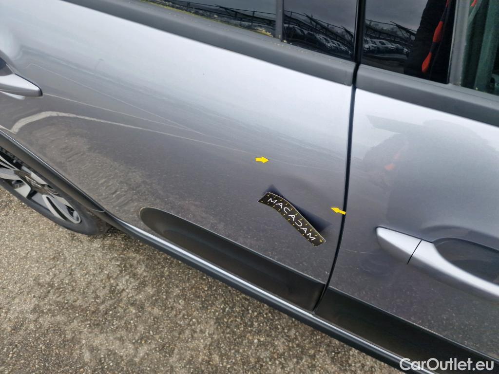  Citroen  C3  Shine 1.2 PureTech 80CV BVM5 6E #6