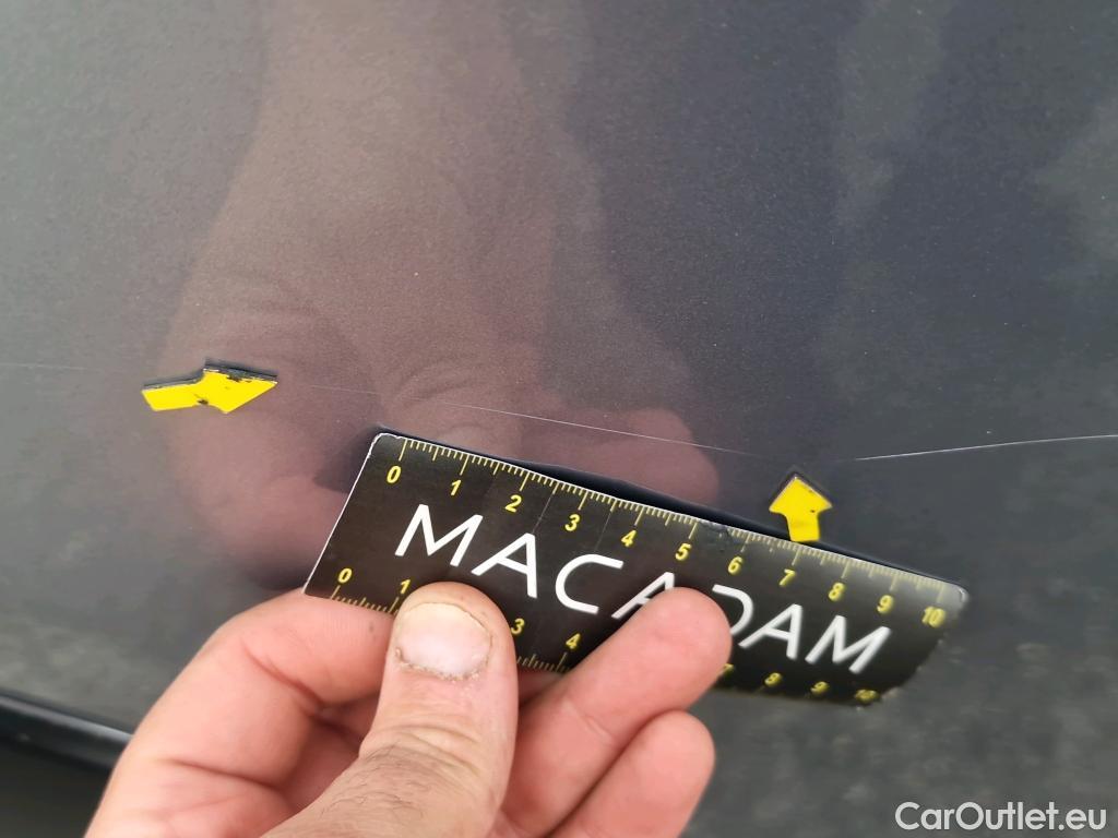  Citroen  C3  Shine 1.2 PureTech 80CV BVM5 6E #2