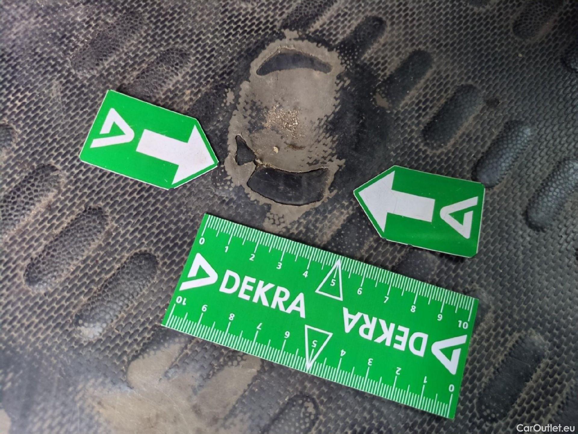  Citroen  Berlingo  Fourgon Club XL 950 1.5 BlueHDi 100CV BVM5 E6dT #1