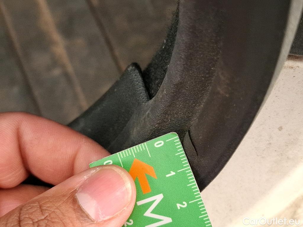  Citroen  C3  Société Feel Nav 1.5 BlueHDI 100CV BVM5 E6dT #19