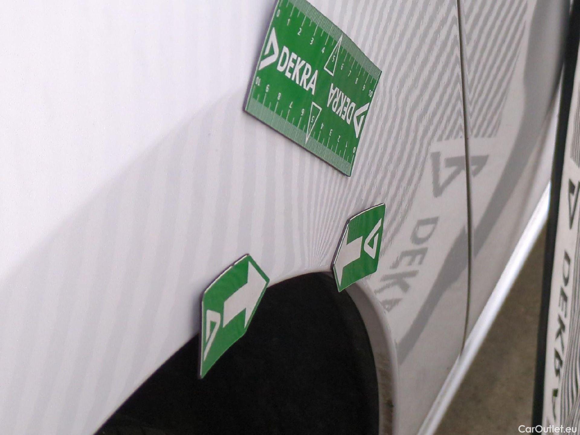  Citroen  Berlingo  Fourgon Club XL 950 1.5 BlueHDi 100CV BVM5 E6dT #37