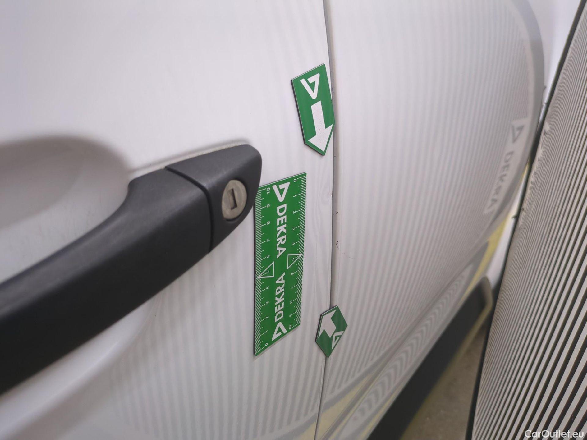  Citroen  Berlingo  Fourgon Club M 650 1.5 BlueHDi 130CV BVA8 E6dT #4