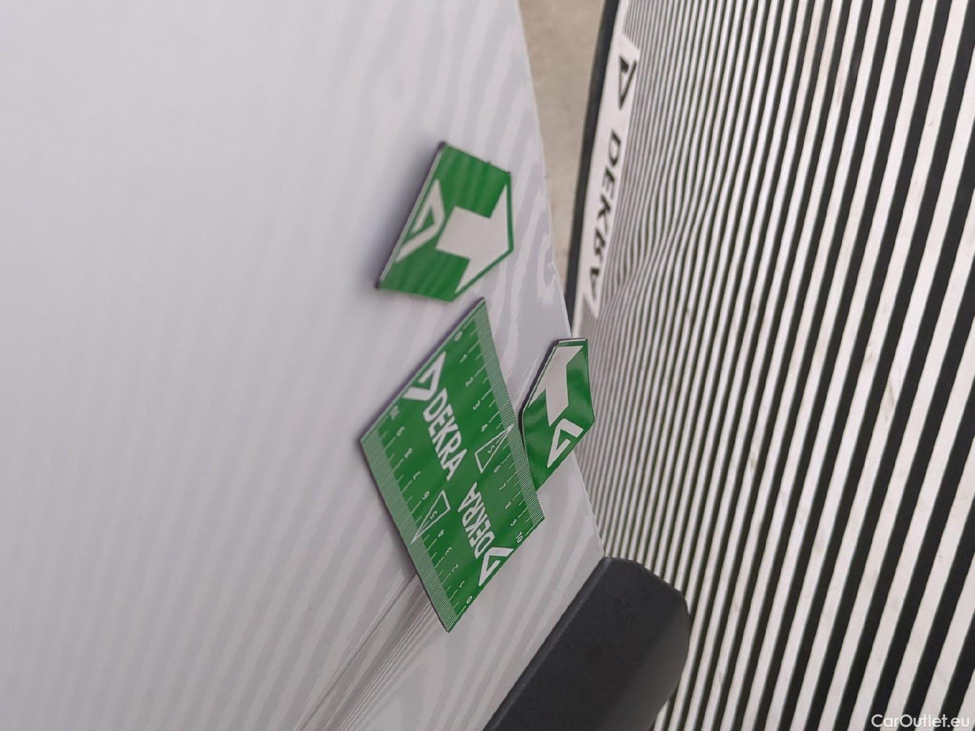  Citroen  Berlingo  Fourgon Club XL 950 1.5 BlueHDi 100CV BVM5 E6dT #40