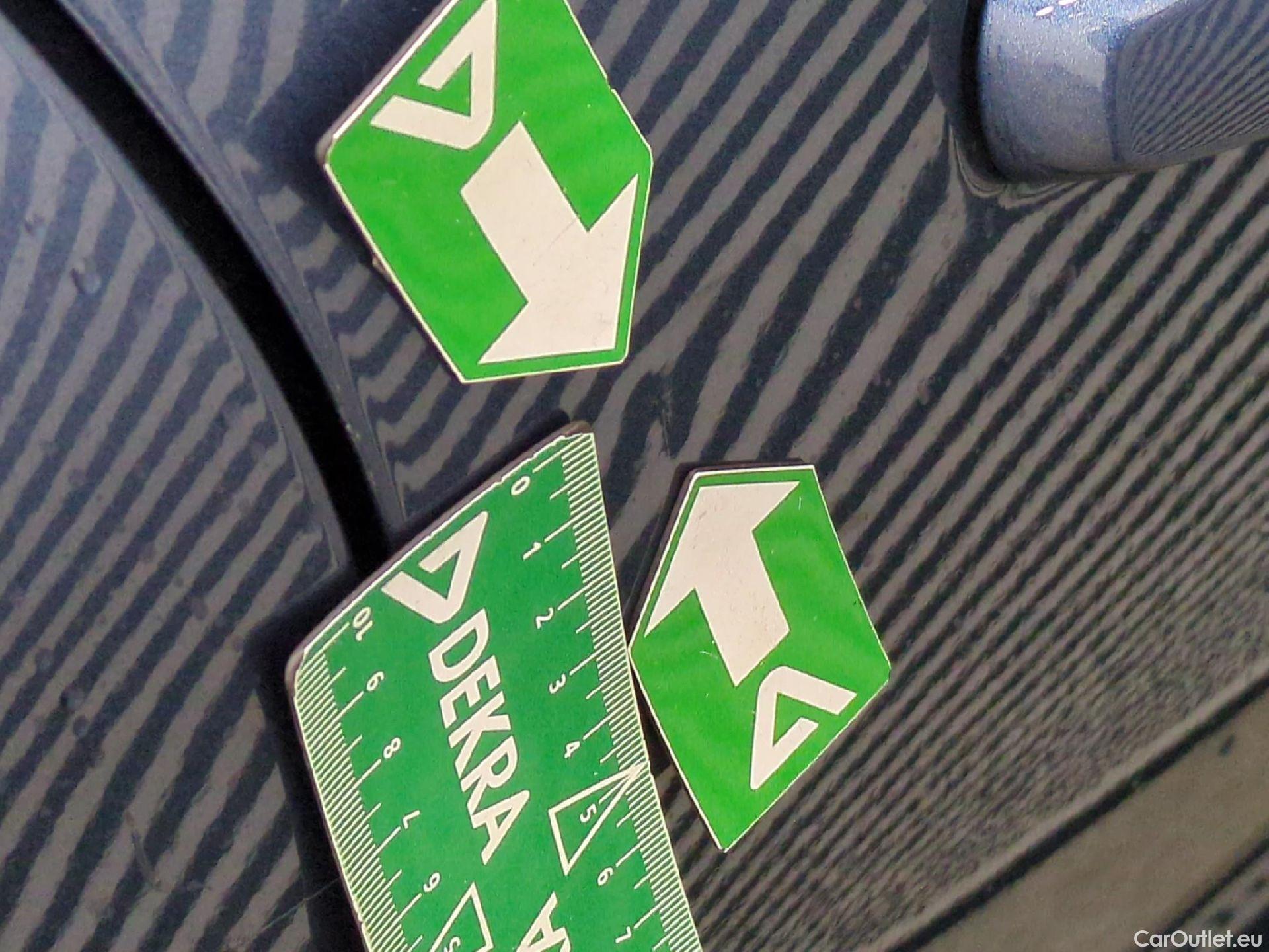  Ford  Kuga FORD  / 2019 / 5P / SUV 2.5 190 hybrid Flexifuel Pshift Titanium #20