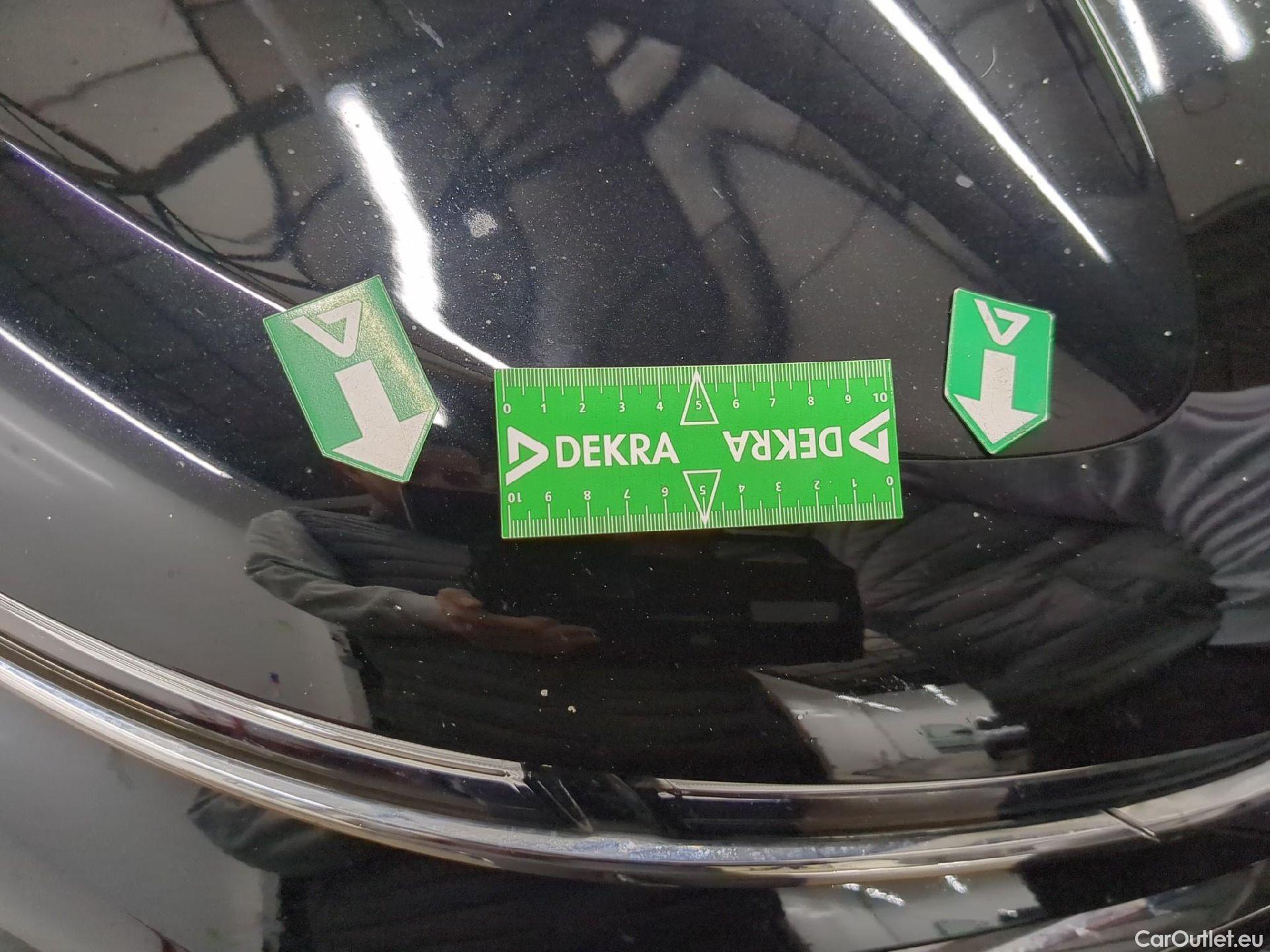  Citroen  C4 CITROEN  X / 2022 / 4P / Berline PureTech 130 S&S EAT8 Shine #16