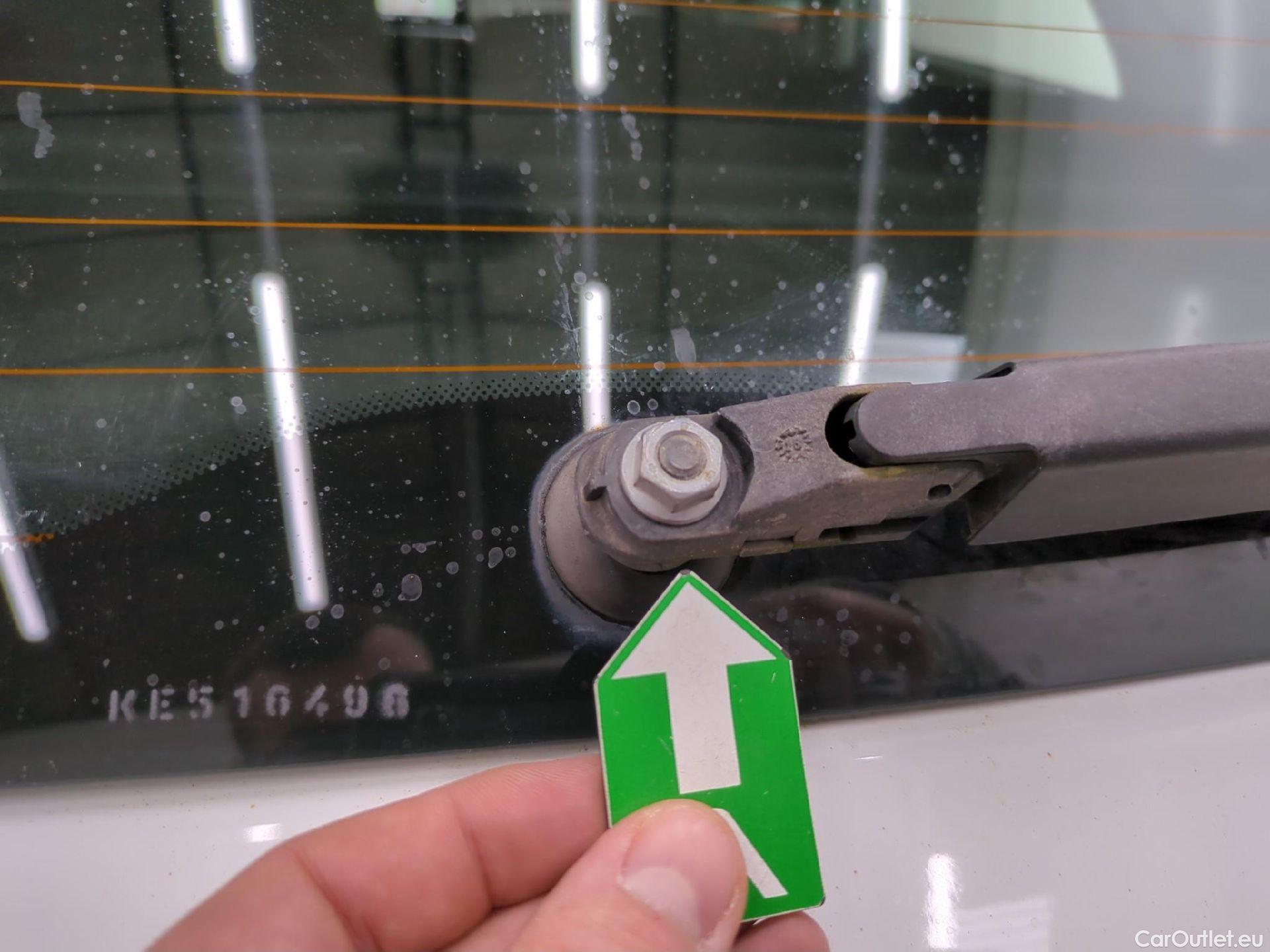  Citroen  C4 Cactus  Feel Nav Société 1.5 BlueHDi 100CV BVM6 E6dT #1