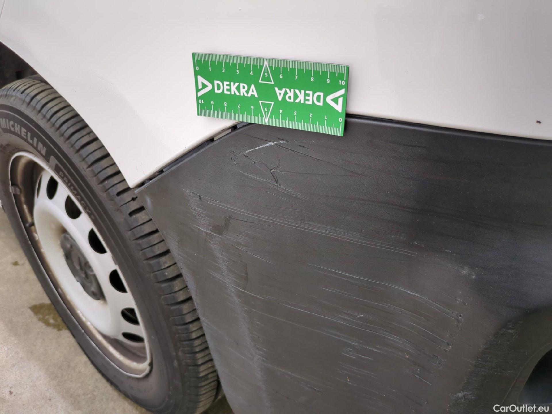  Citroen  Berlingo  Fourgon Club XL 950 1.5 BlueHDi 100CV BVM5 E6dT #28