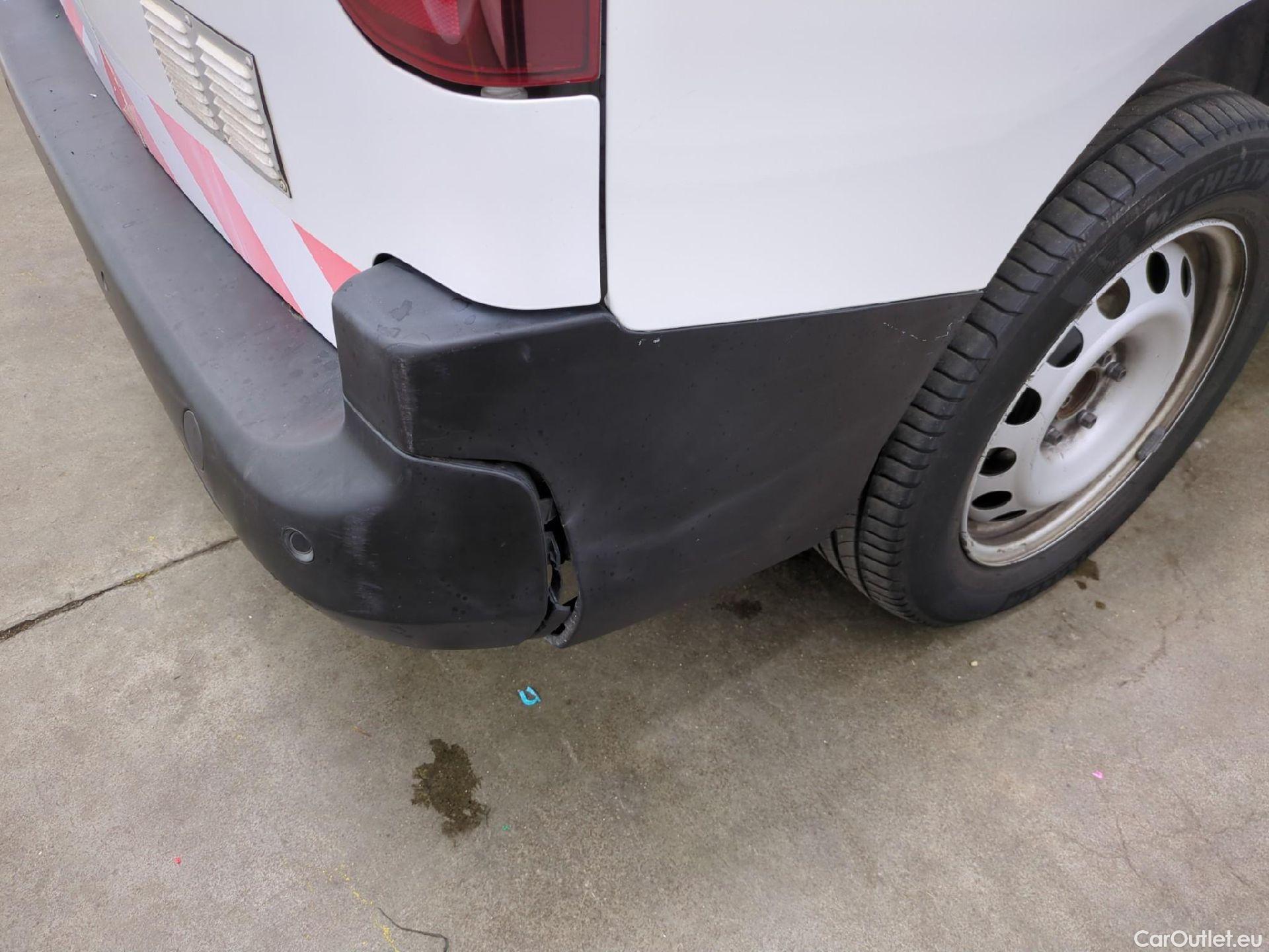  Citroen  Berlingo  Fourgon Club XL 950 1.5 BlueHDi 100CV BVM5 E6dT #48