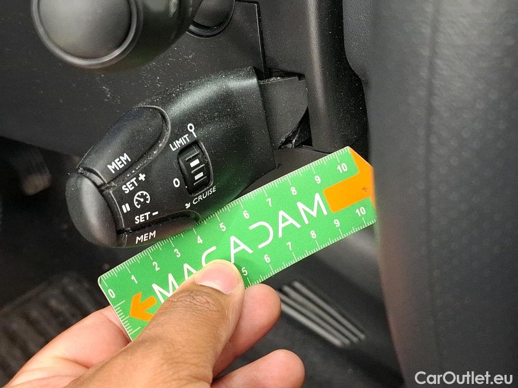  Citroen  C3  Société Feel 1.2 PureTech 80CV BVM5 E6d #2