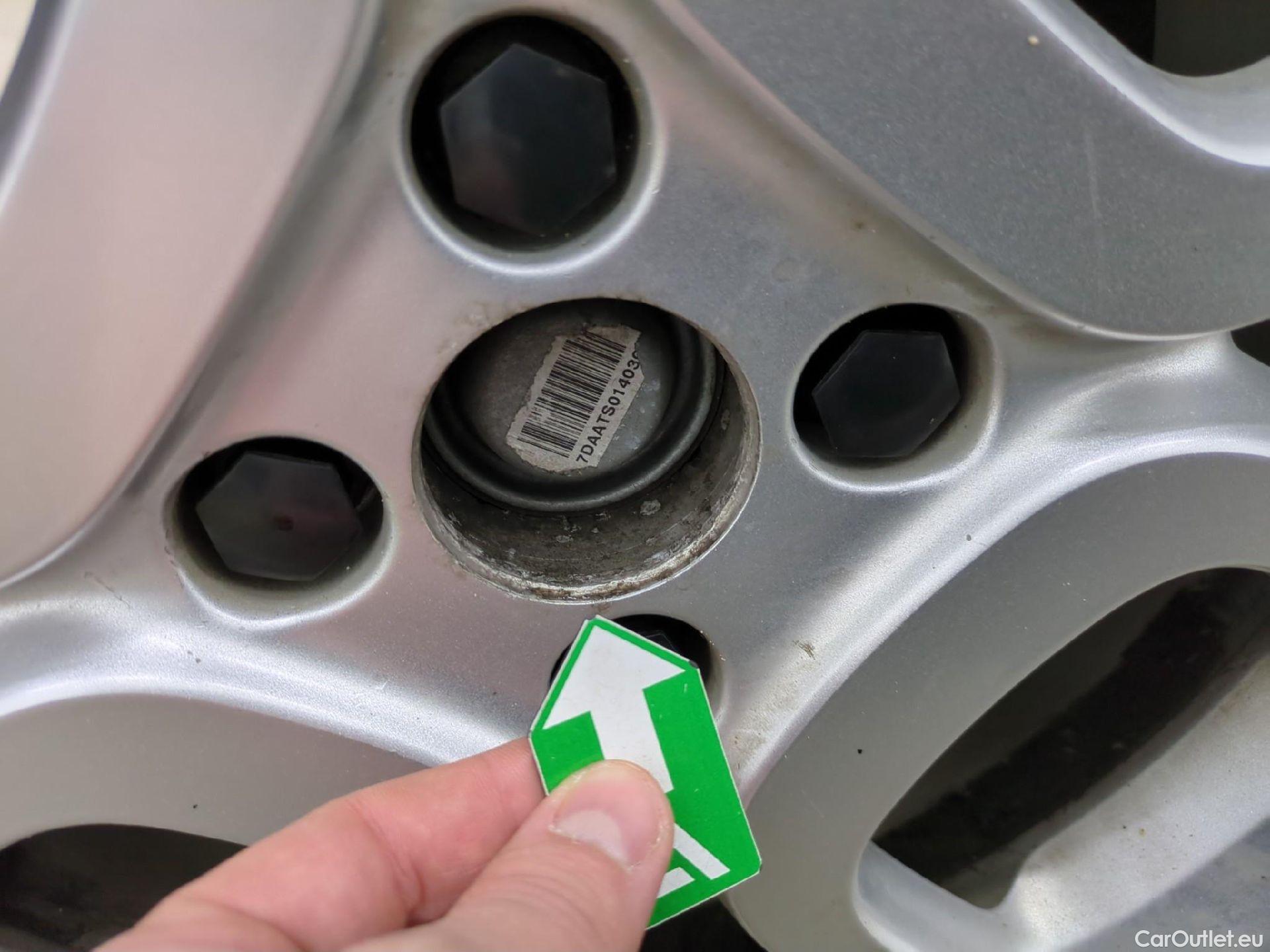  Citroen  C4 Cactus  Feel Nav Société 1.5 BlueHDi 100CV BVM6 E6dT #18