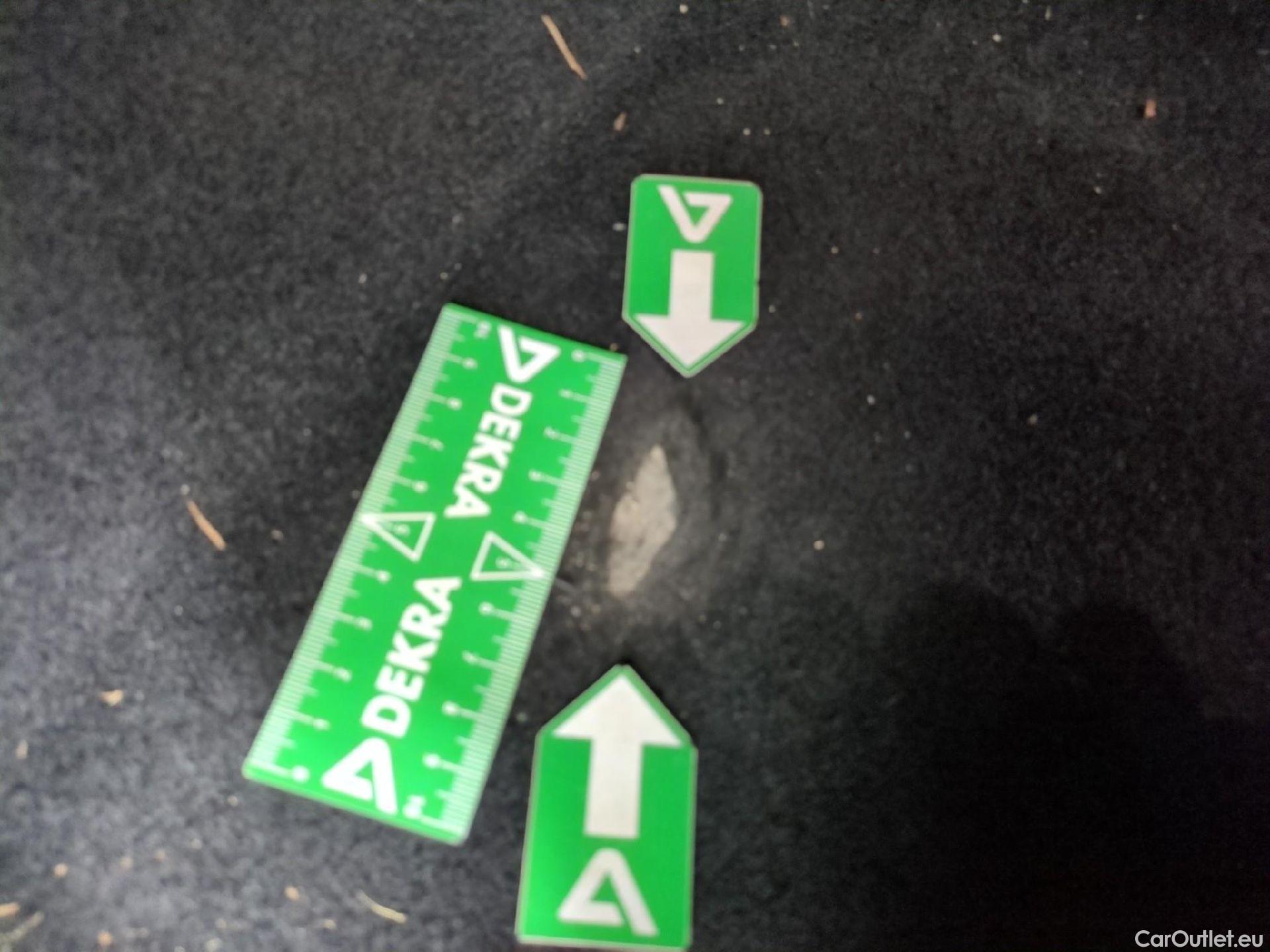  Ford  Focus FORD  / 2018 / 5P / Crossover 5P - 1.5 EcoBlue 120 auto Active #1