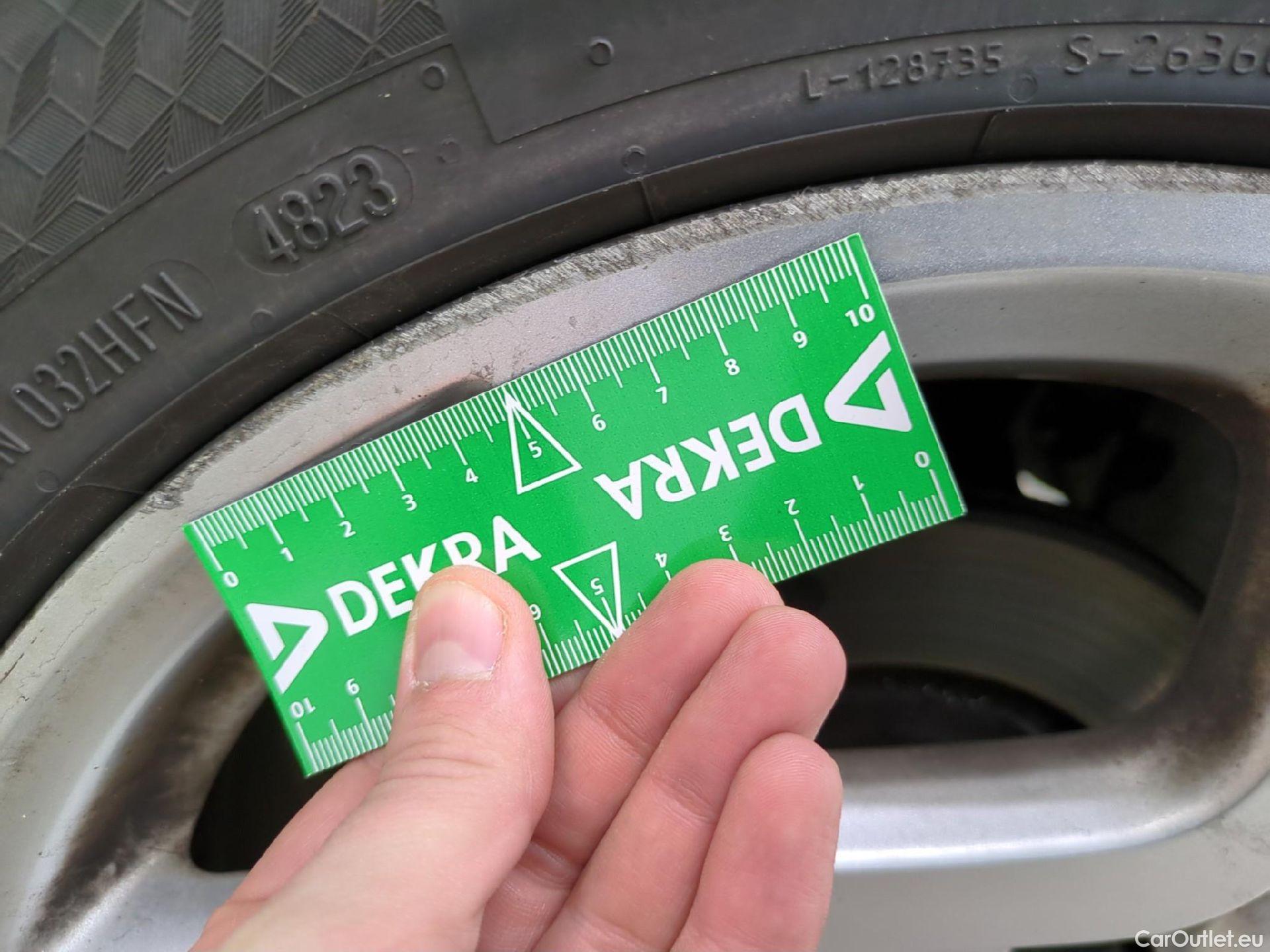  Citroen  C4 Cactus  Feel Nav Société 1.5 BlueHDi 100CV BVM6 E6dT #14