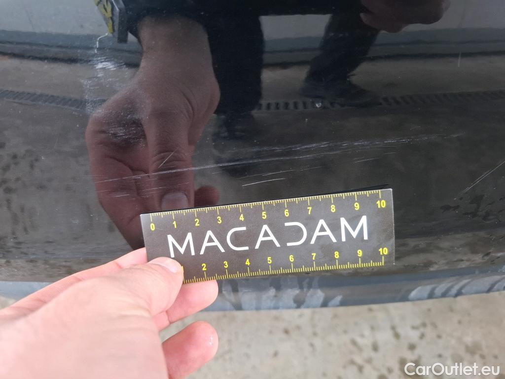  Mercedes  A-Klasse Classe A Compact / 2018 / 5P / Berline A 180 d Business Line 8G-DCT #38