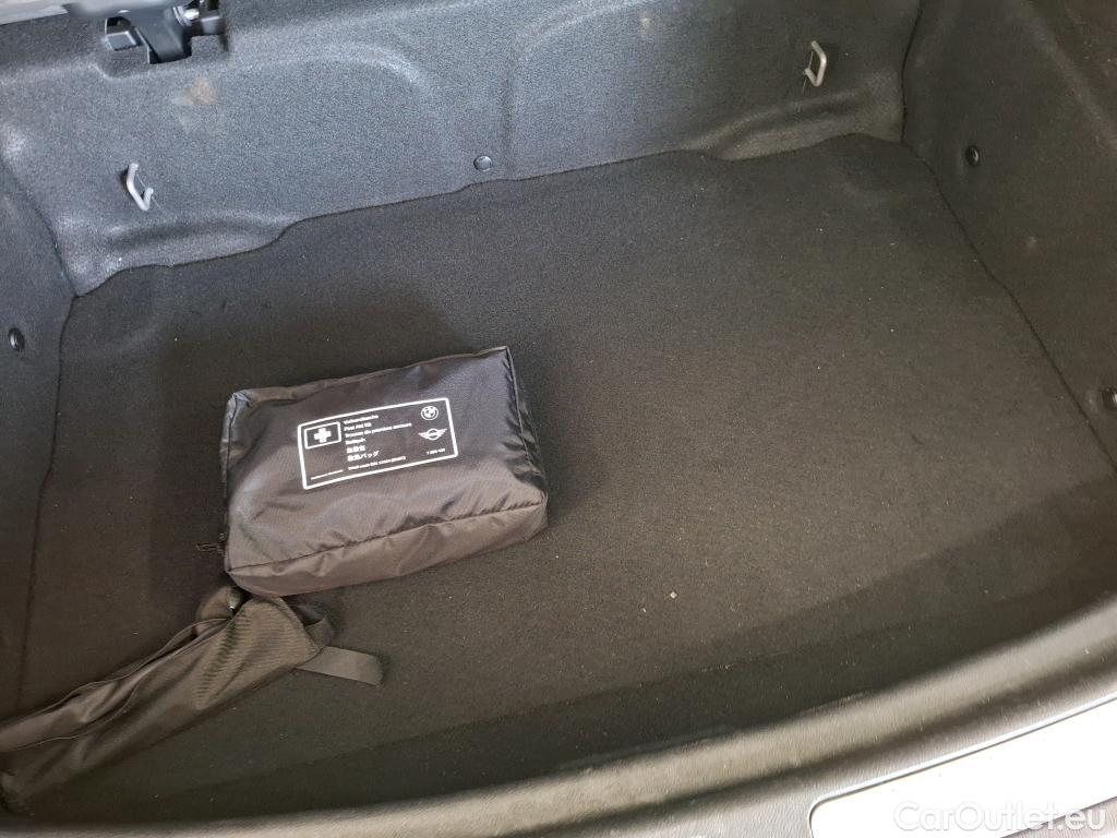  Mini  Countryman MINI  / 2020 / 5P / Crossover Cooper D Edition Northwood 150 ch BVA8 #6