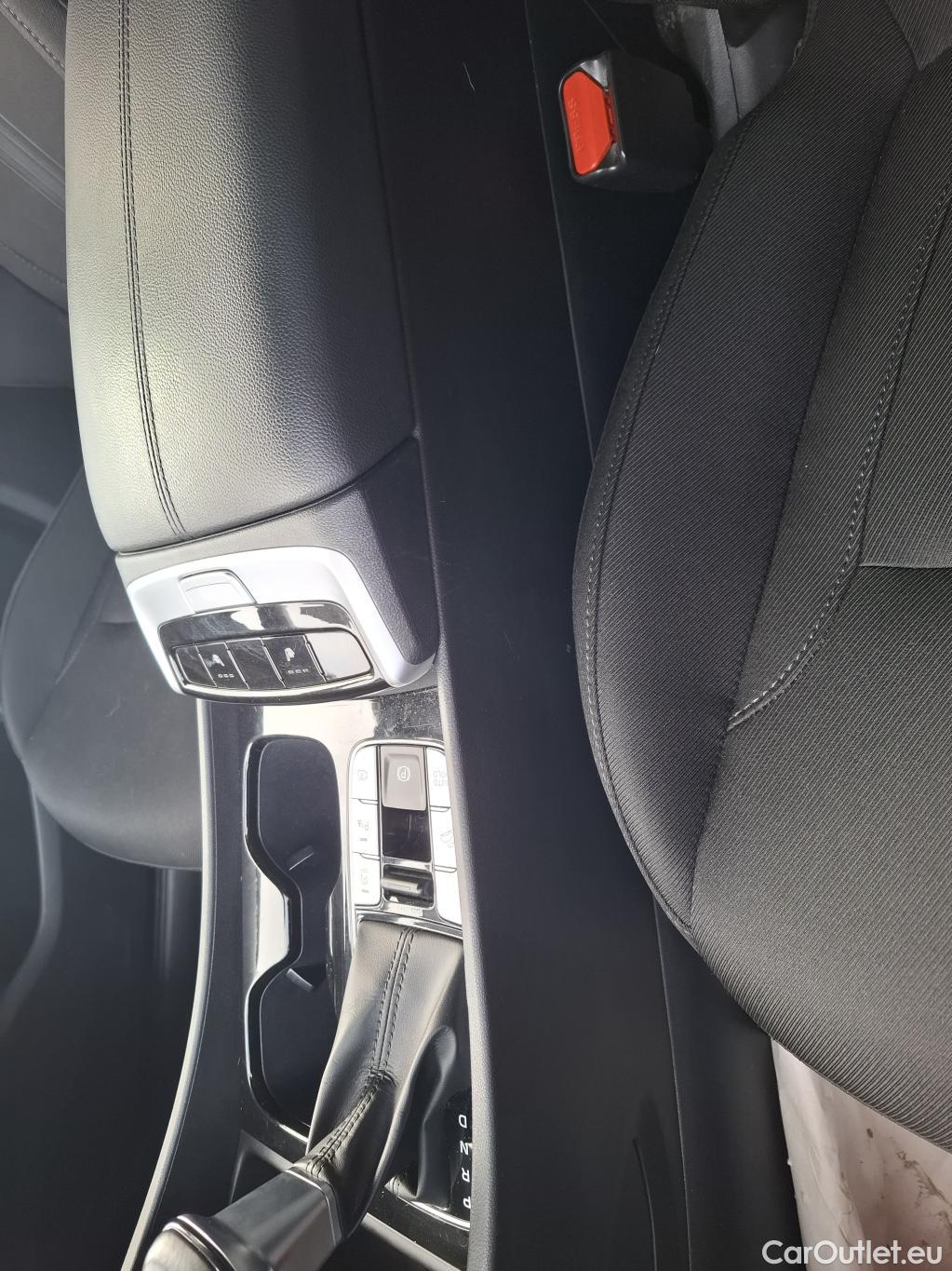  Hyundai  Tucson HYUNDAI  / 2020 / 5P / SUV 1.6 CRDI 136 DCT-7 HYBRID 48V CREATIVE #17