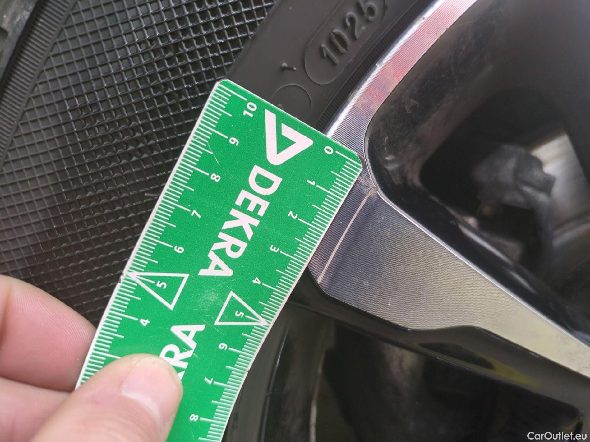  Opel  Crossland  X Business Elegance 1.5 110CV BVM6 E6d #1