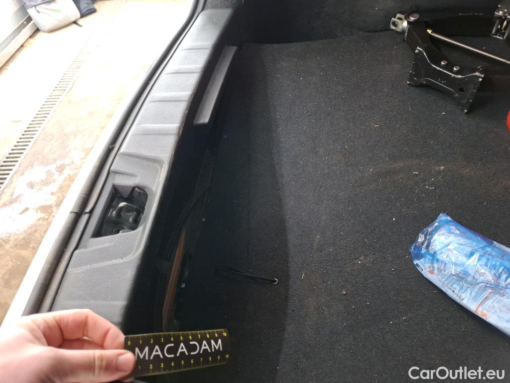  Nissan  Qashqai NISSAN  / 2017 / 5P / Crossover 1.5 DCI 115 Business Edition #1