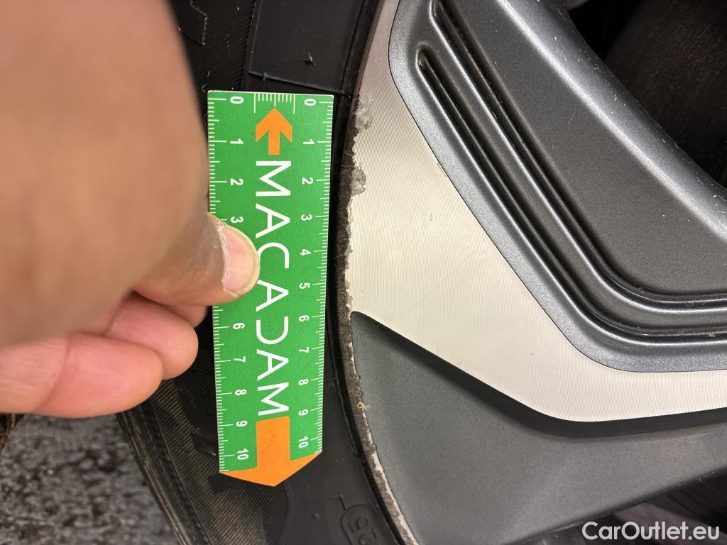  Hyundai  Konna Kona Business Hybrid 2WD 1.6 GDI 140CV BVA6 E6d #7