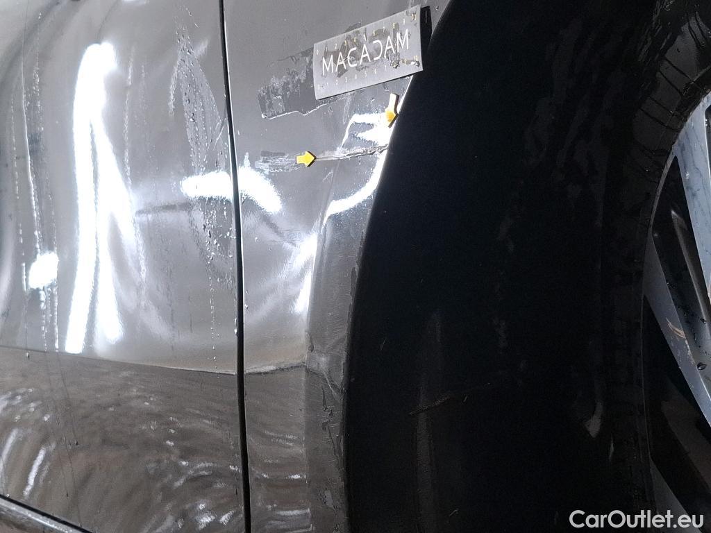  Mercedes  A-Klasse Classe A Compact / 2018 / 5P / Berline A 180 d Business Line 8G-DCT #29