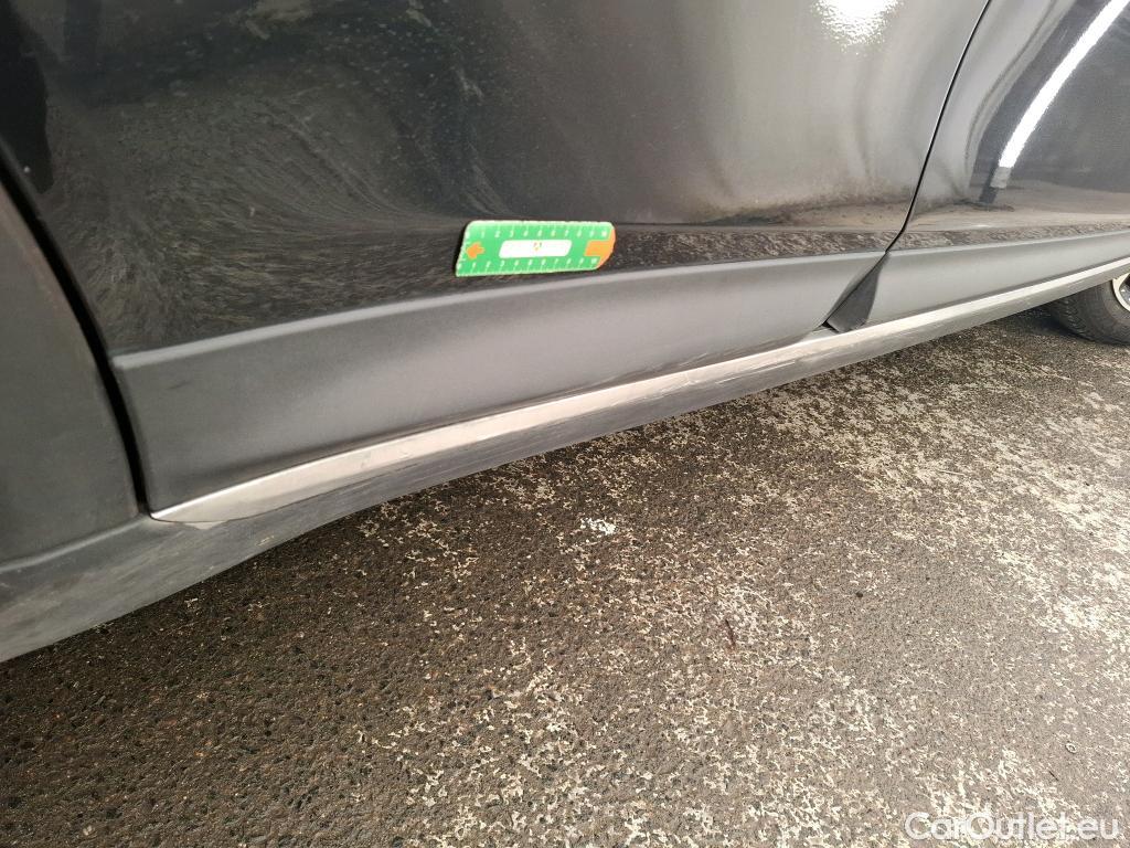  KIA  XCeed KIA  / 2019 / 5P / Crossover 1.6 GDI ISG ISG PHEV ACTIVE BUS DCT6 #15