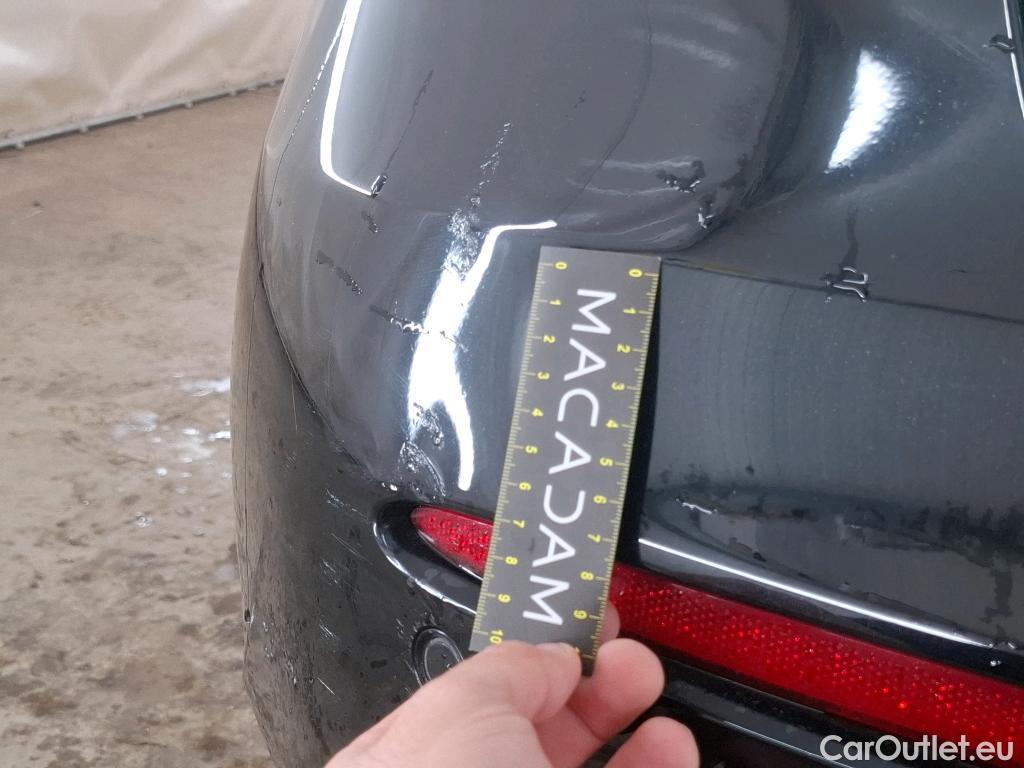  Mercedes  A-Klasse Classe A Compact / 2018 / 5P / Berline A 180 d Business Line 8G-DCT #45