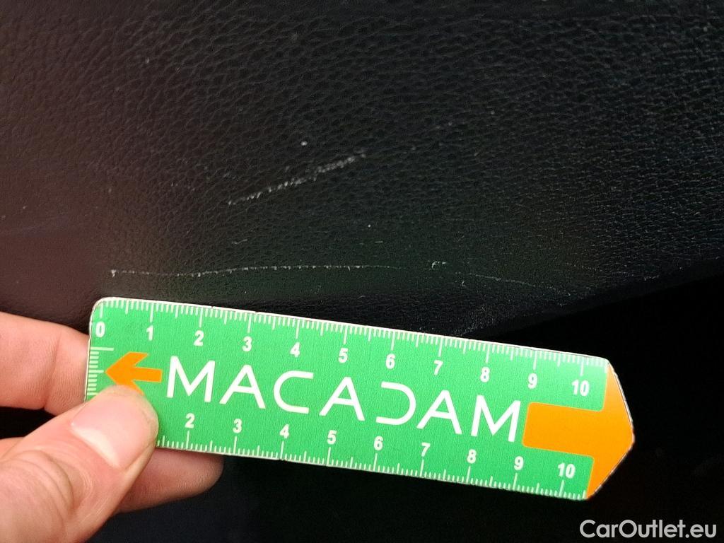  KIA  Sportage KIA  / 2021 / 5P / SUV 1.6 T-GDI 265 PHEV AUTO 4WD GT-L PREM BU #24