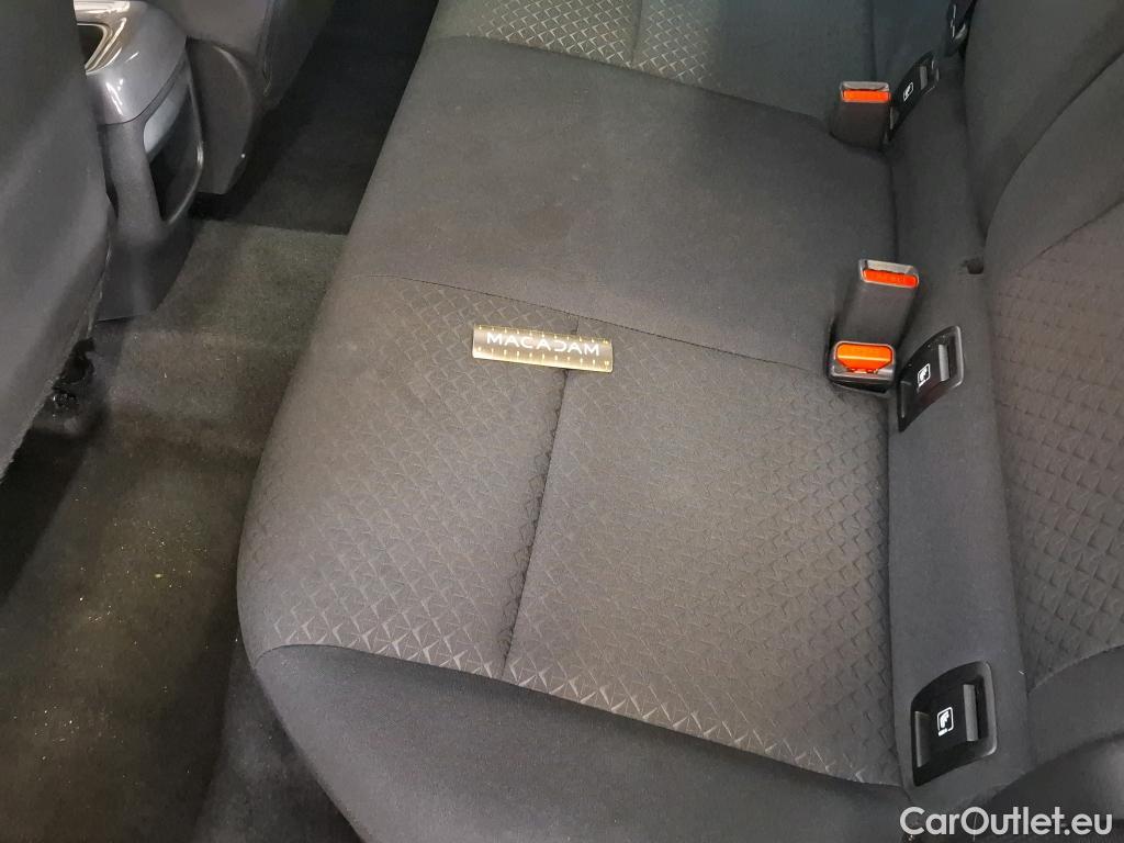  Nissan  Juke NISSAN  / 2019 / 5P / Crossover DIG-T 114 BVM6 Acenta #24