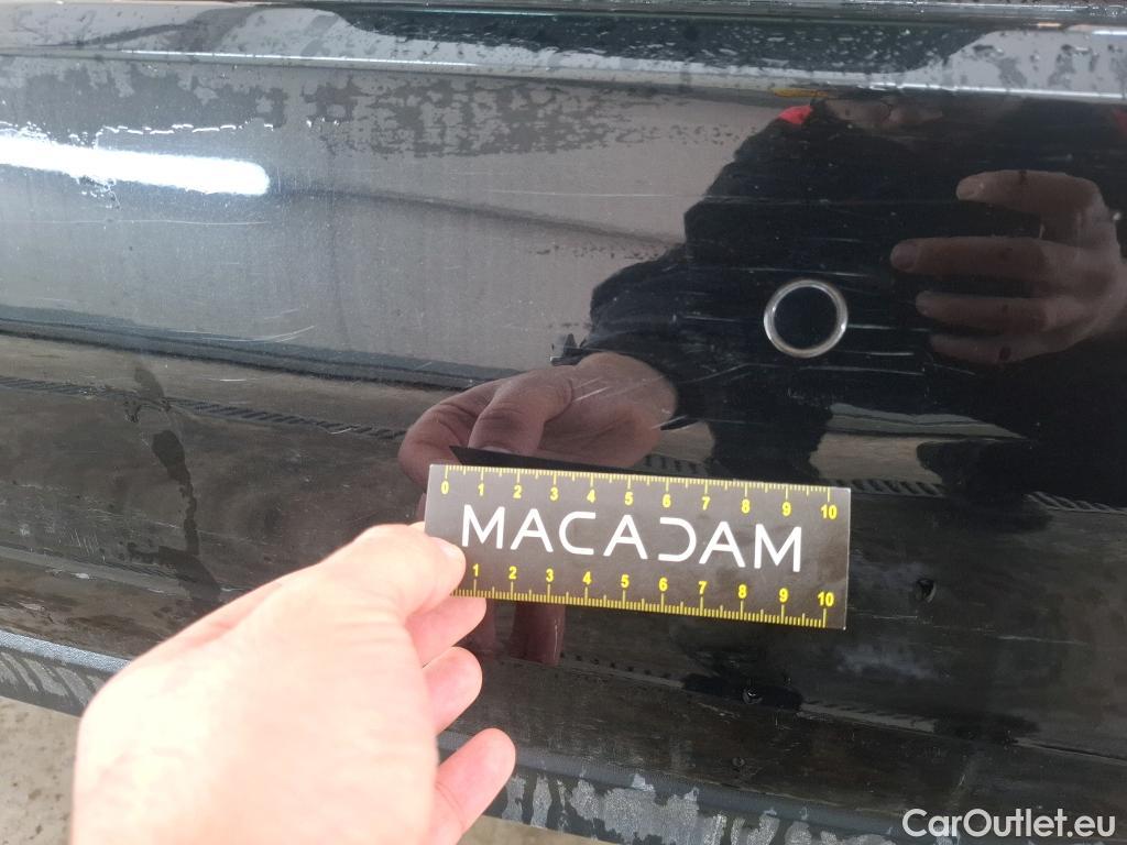  Mercedes  A-Klasse Classe A Compact / 2018 / 5P / Berline A 180 d Business Line 8G-DCT #39