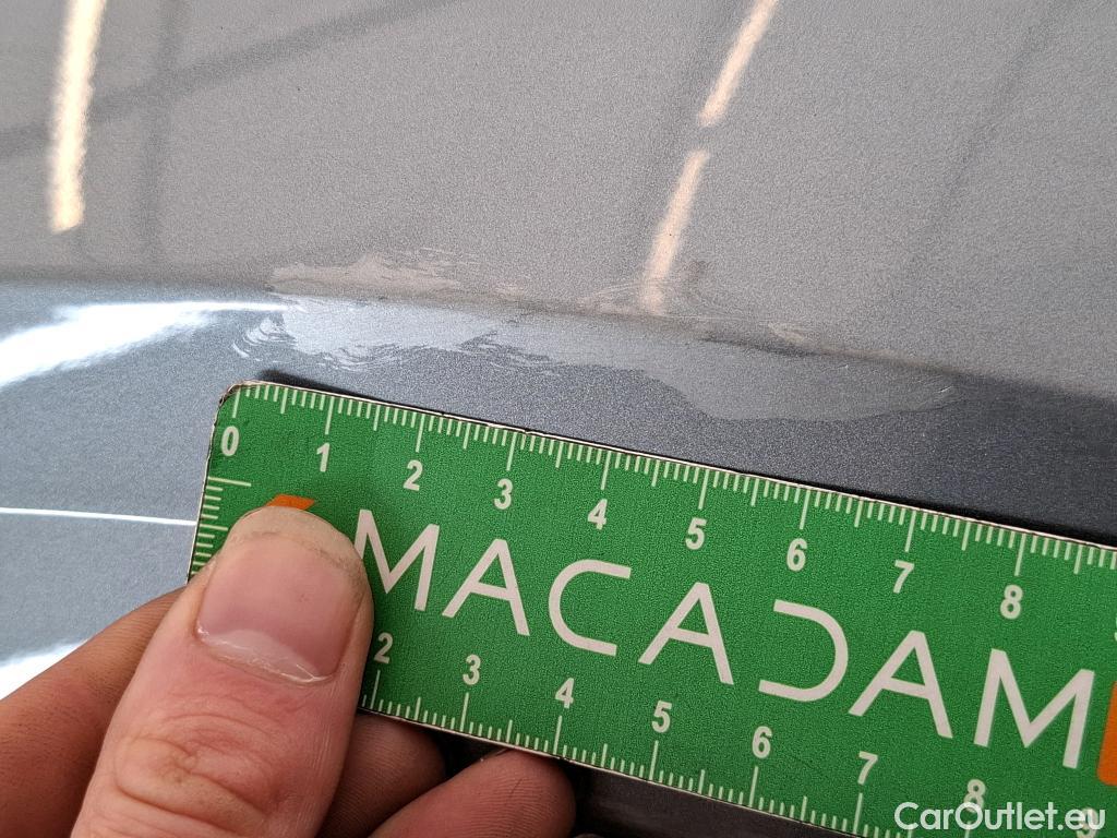  KIA  Sportage KIA  / 2021 / 5P / SUV 1.6 T-GDI 265 PHEV AUTO 4WD GT-L PREM BU #4