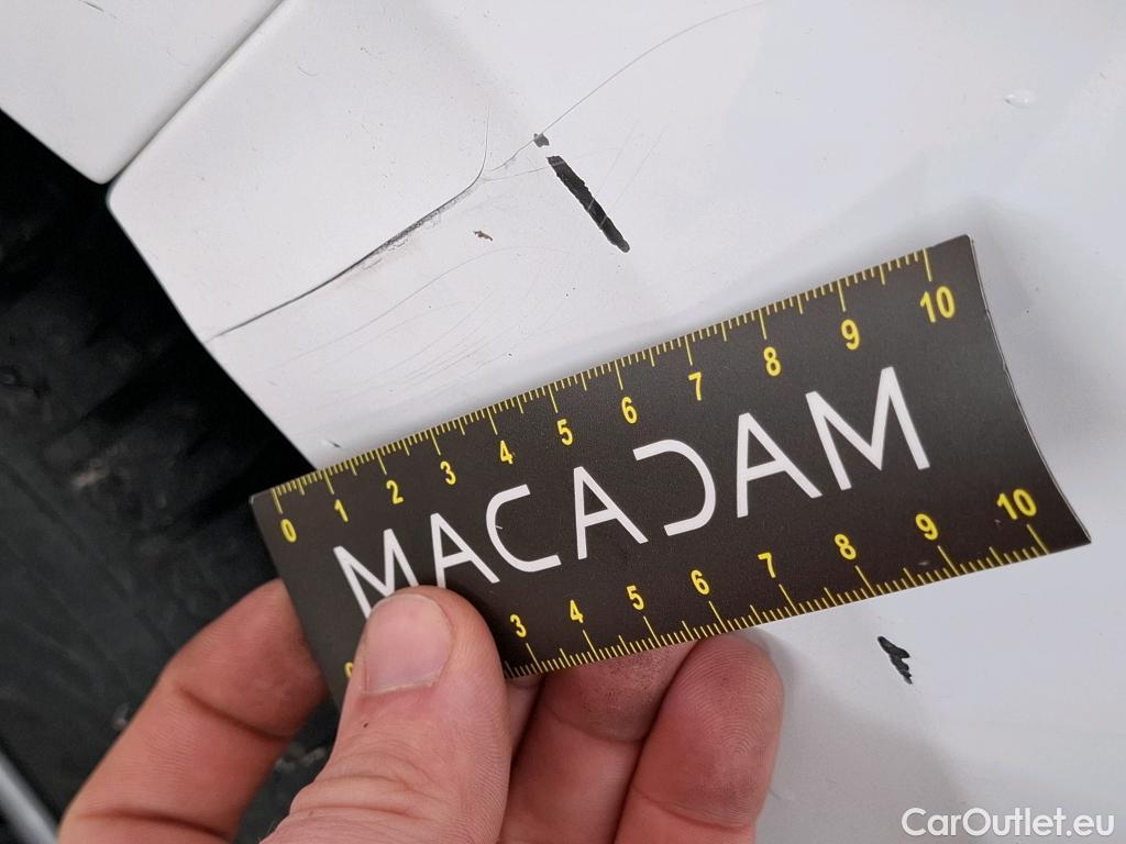  Peugeot  208  Affaire Premium Pack 1.2 80CV BVM5 E6dT #2