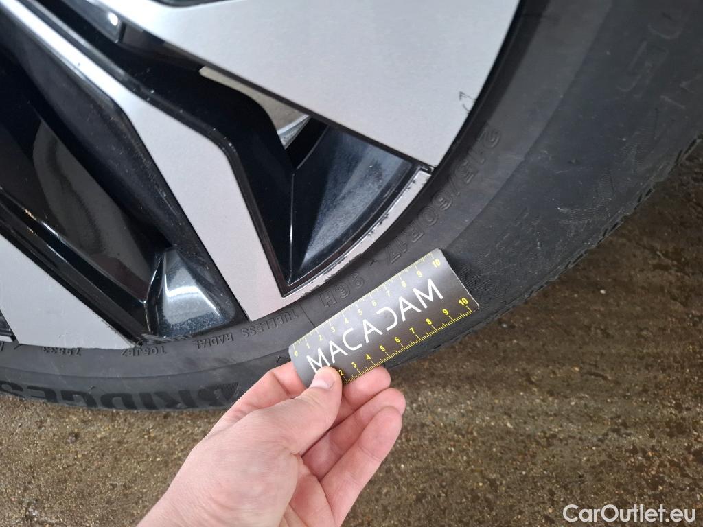  Nissan  Juke NISSAN  / 2019 / 5P / Crossover DIG-T 114 BVM6 Acenta #37