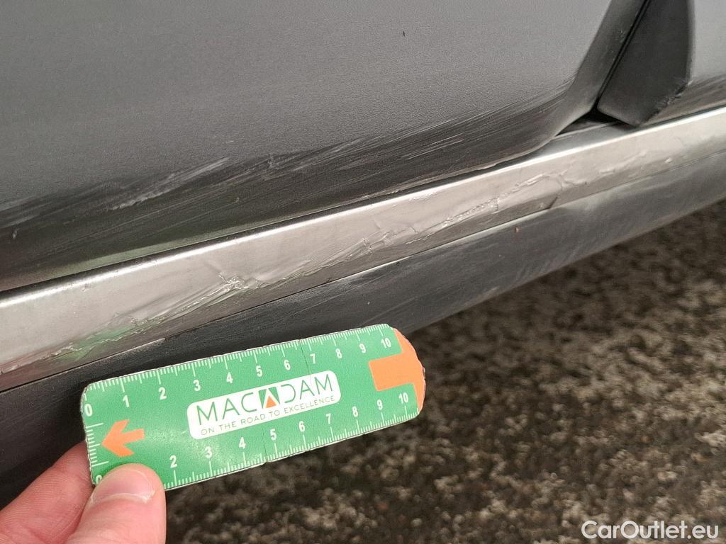  KIA  XCeed KIA  / 2019 / 5P / Crossover 1.6 GDI ISG ISG PHEV ACTIVE BUS DCT6 #2