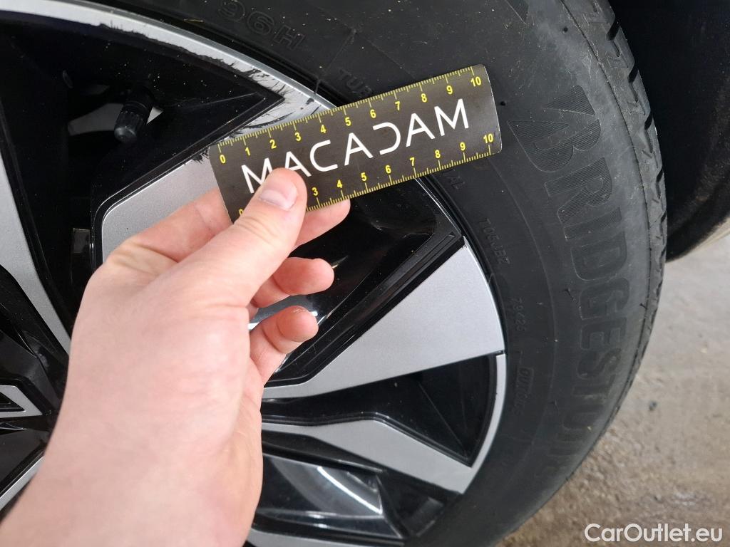  Nissan  Juke NISSAN  / 2019 / 5P / Crossover DIG-T 114 BVM6 Acenta #29