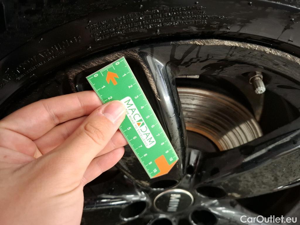  Mini  Countryman MINI  / 2020 / 5P / Crossover Cooper D Edition Northwood 150 ch BVA8 #5