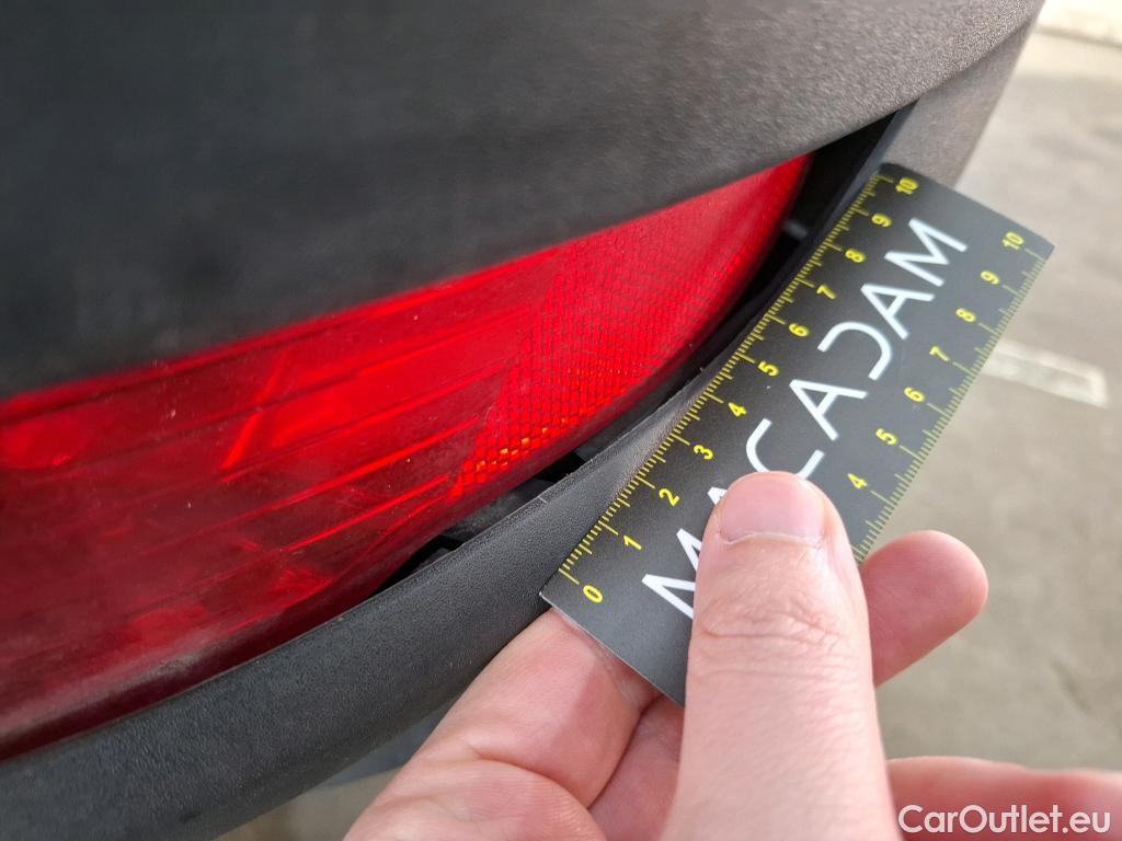  Peugeot  5008  Allure Pack 1.5 HDi 130CV BVA8 7 Sieges E6d #18