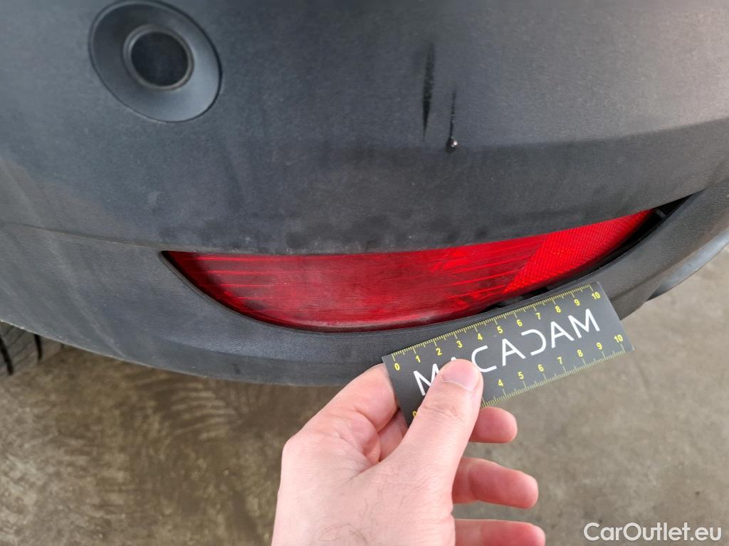  Peugeot  5008  Allure Pack 1.5 HDi 130CV BVA8 7 Sieges E6d #17