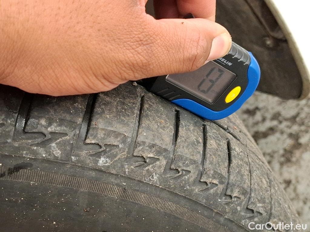  Renault  Clio  V Business 1.0 TCe 100CV BVM6 E6d / GPL #17