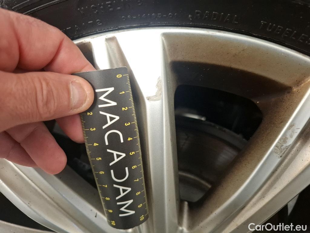  Volkswagen  Touran VOLKSWAGEN  5p Monovolume 2.0 TDI 150 Carat BMT #44