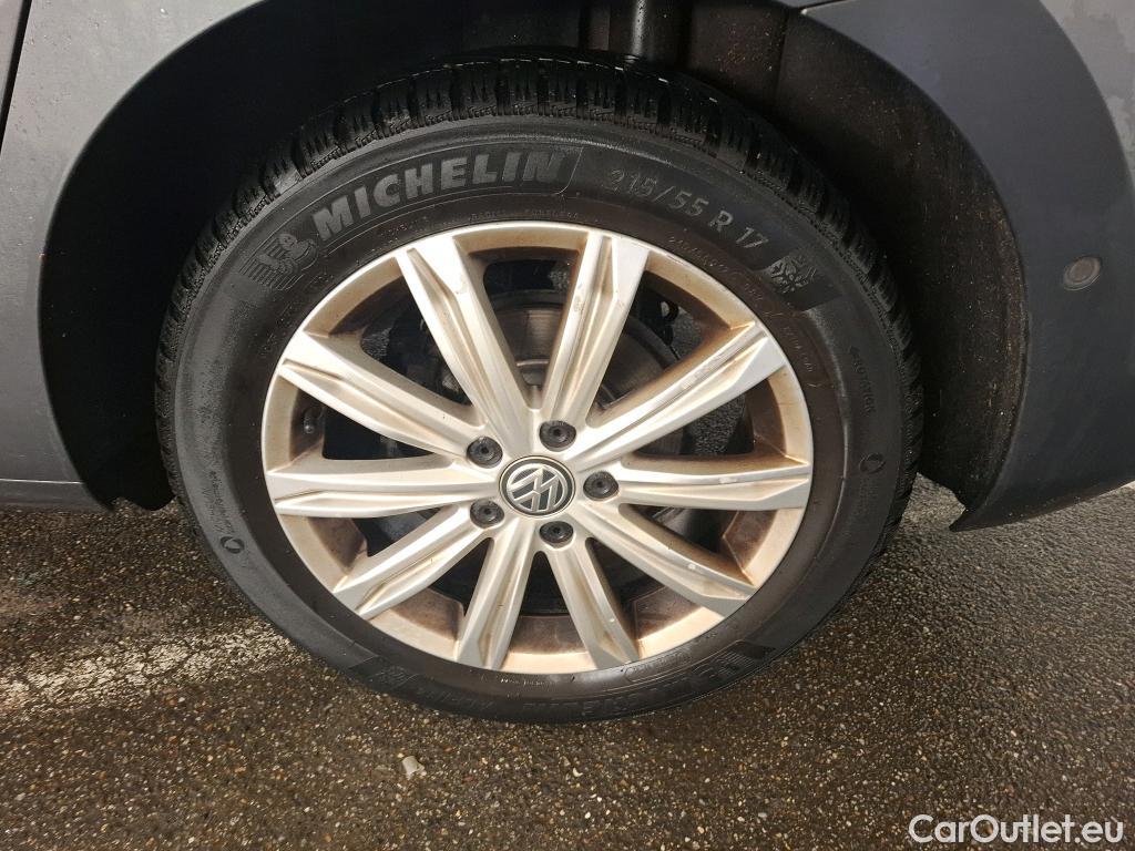  Volkswagen  Touran VOLKSWAGEN  5p Monovolume 2.0 TDI 150 Carat BMT #46