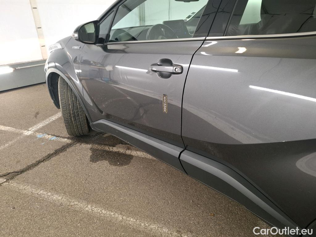  Toyota  C-HR TOYOTA  5p Berline 1.8 HYBRIDE 122 GRAPHIC #1