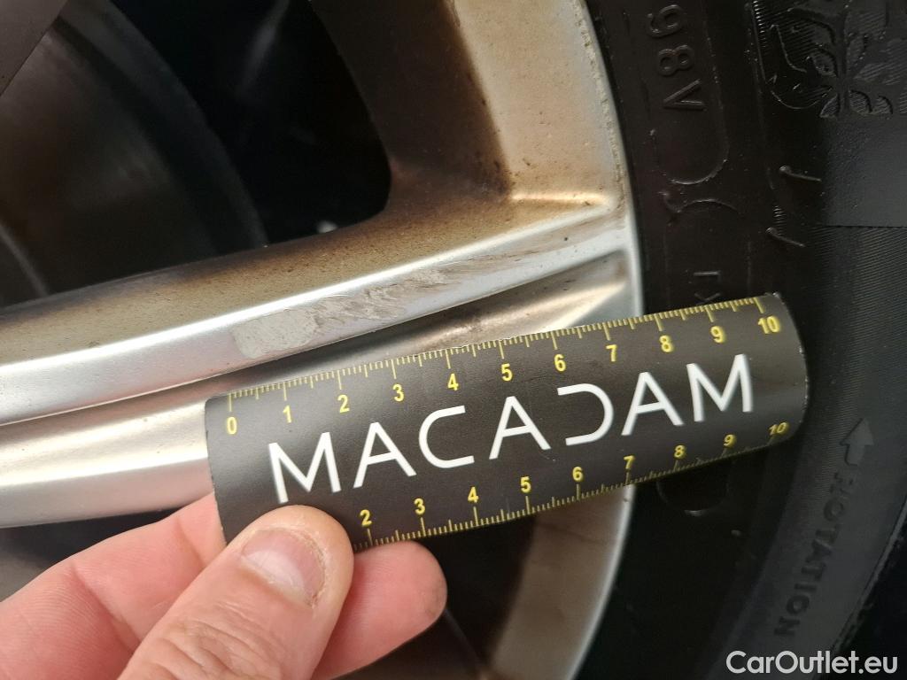  Volkswagen  Touran VOLKSWAGEN  5p Monovolume 2.0 TDI 150 Carat BMT #41