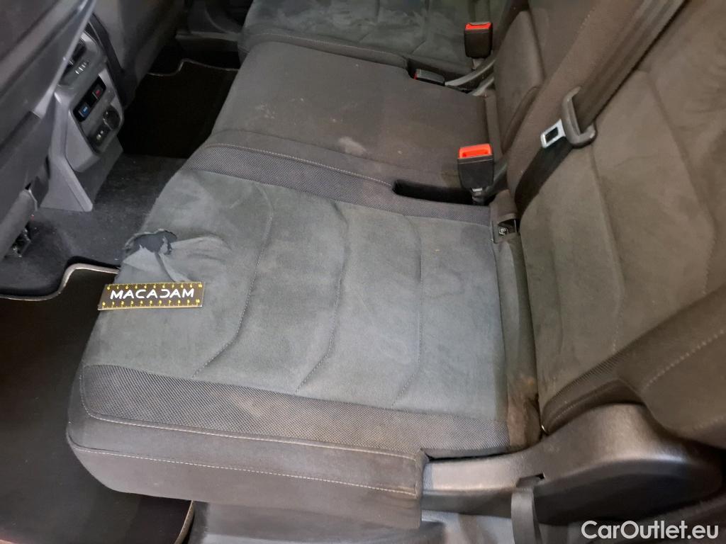  Volkswagen  Tiguan VOLKSWAGEN  Allspace / 2017 / 5P / SUV 1.5 TSI 150 EVO DSG7 Carat #3