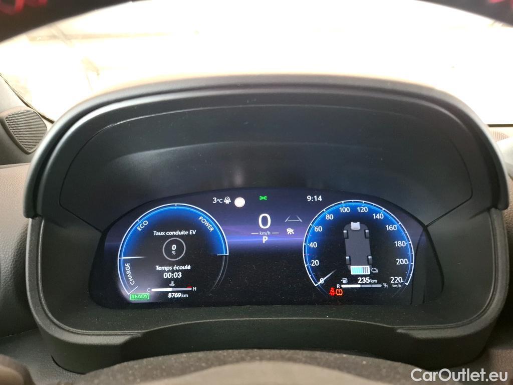  Toyota  Yaris TOYOTA  Hybride / 2022 / 5P / Berline Hybride 130h GR SPORT #9