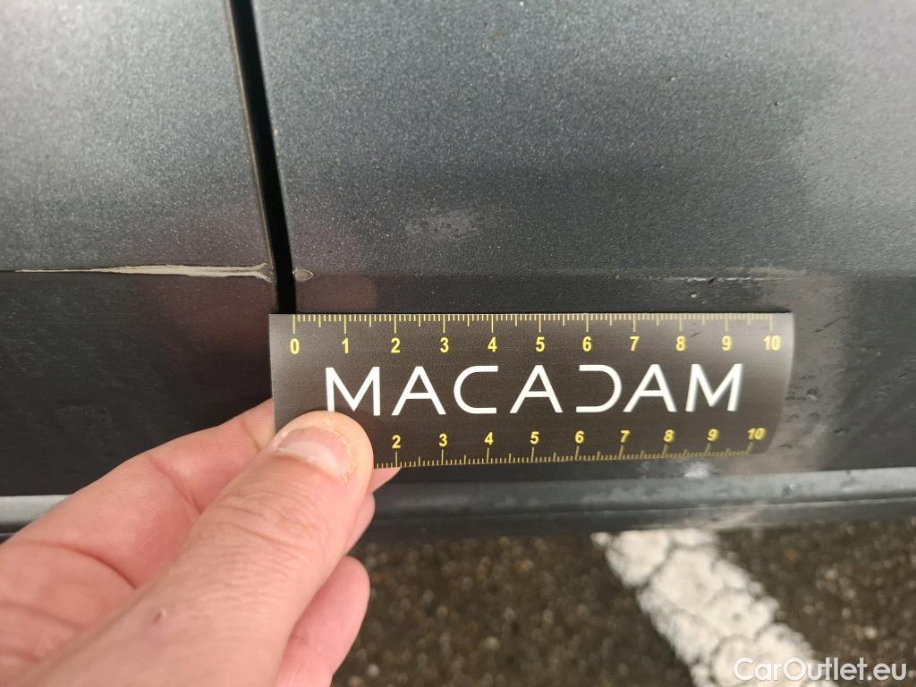  Volkswagen  Touran VOLKSWAGEN  5p Monovolume 2.0 TDI 150 Carat BMT #68